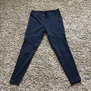 Abercrombie and Fitch Yoga Pants